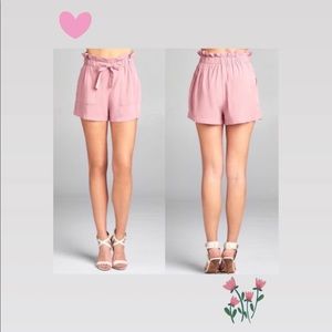 Blush-Colored Windsor Shorts with Tie Belt Size S 🎀